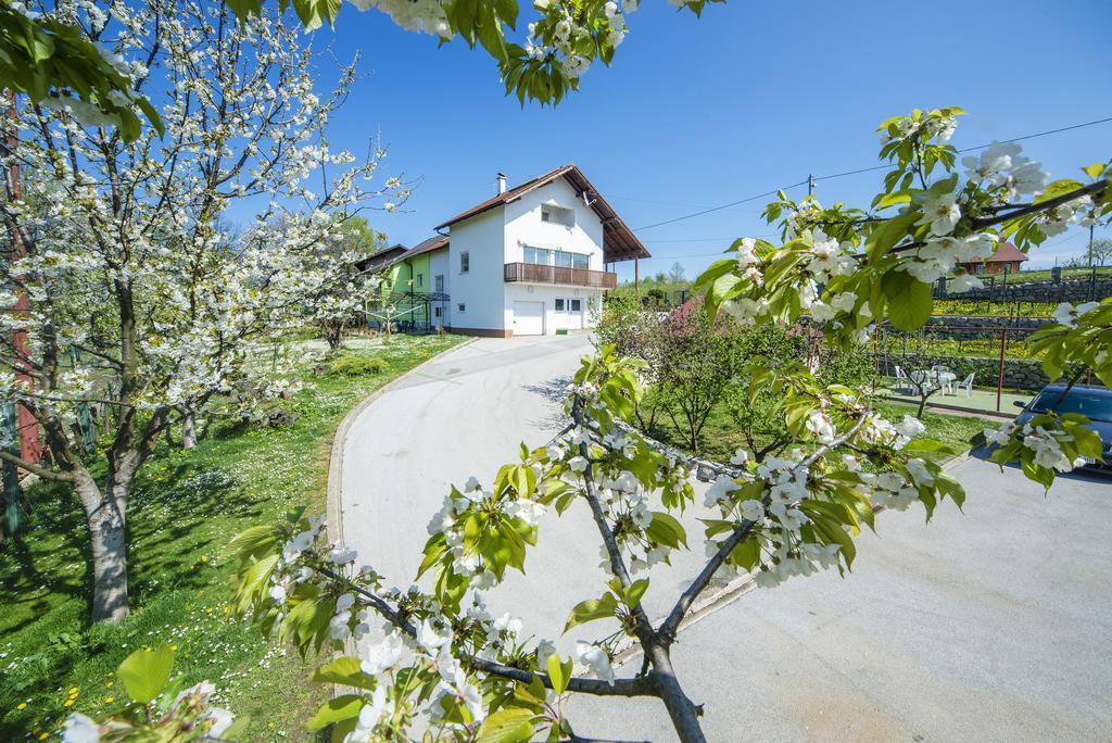 Apartment Bastaja Slunj Exterior foto