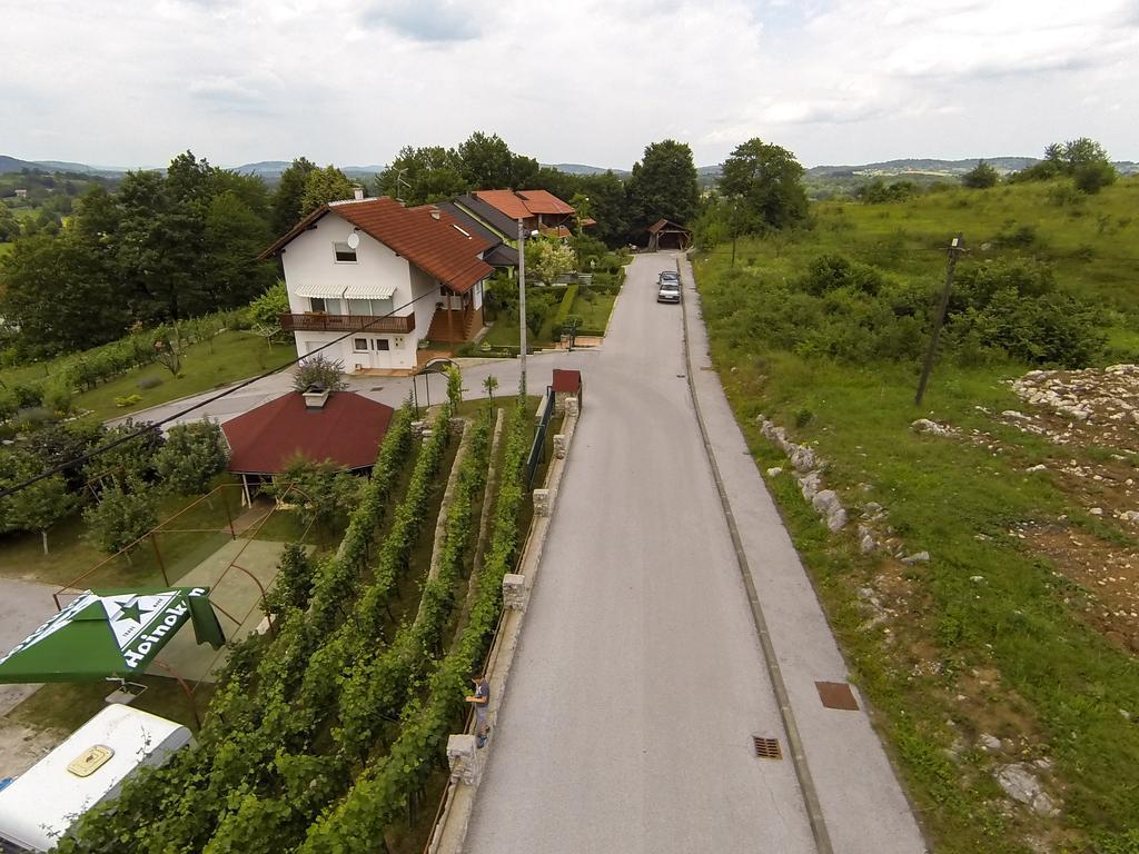 Apartment Bastaja Slunj Quarto foto
