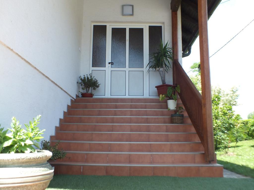 Apartment Bastaja Slunj Quarto foto